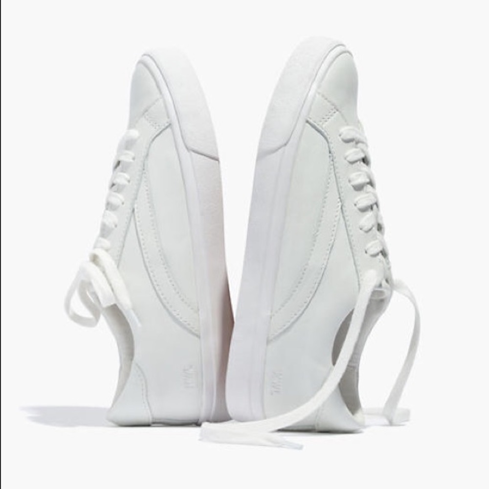 Madewell Sidewalk Low-Top Sneaker in Leather